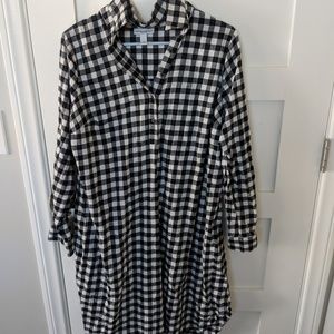 Liz Lange Maternity size M shirt dress
